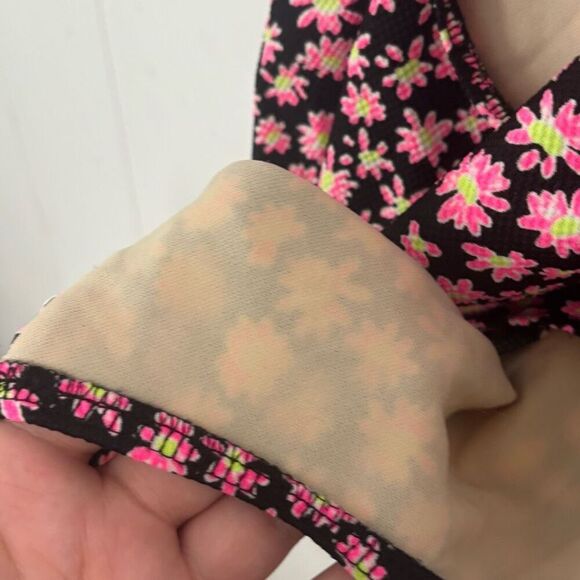 Vintage Pacific Connections Neon Pink Daisy One Piece Swimsuit Medium - Picture 2 of 5